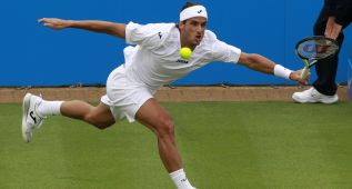 Feliciano López se mete en la segunda ronda de Eastbourne