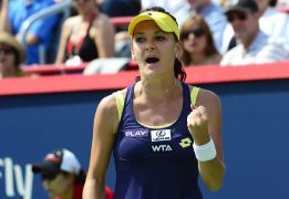 Radwanska gana a Venus Williams y se lleva el título