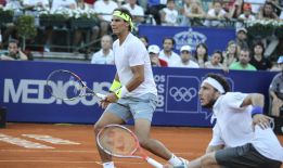 Nadal y Mónaco caen en los dobles de Buenos Aires