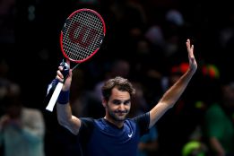 Federer, diez veces finalista, se cita con el tremendo Djokovic