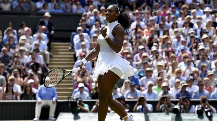 Serena llega a su novena final tras superar a Vesnina