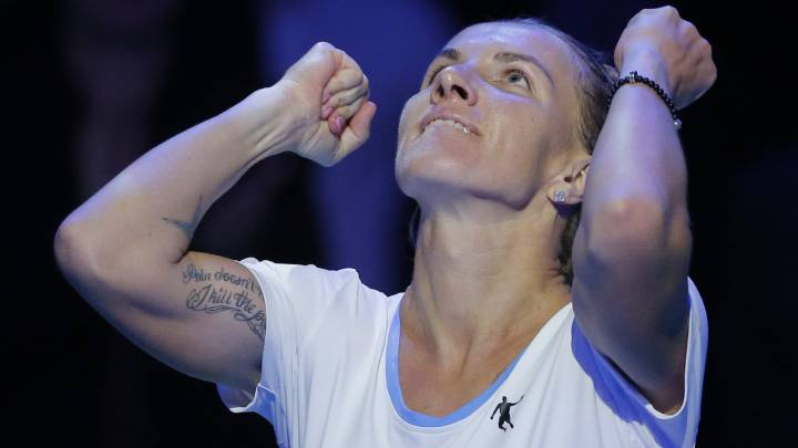 Kuznetsova revalida el título y logra plaza para el Masters