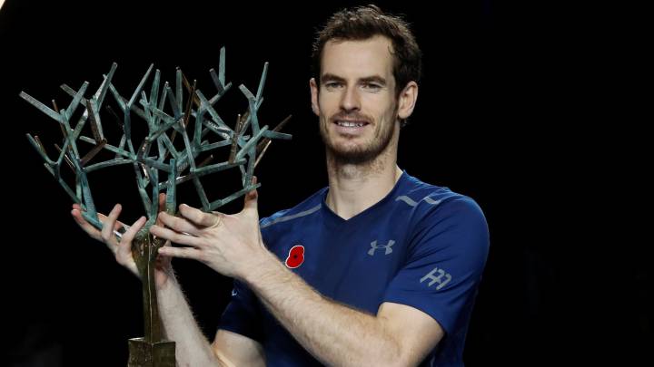 Murray celebra el nº1 con otro título y distancia a Djokovic