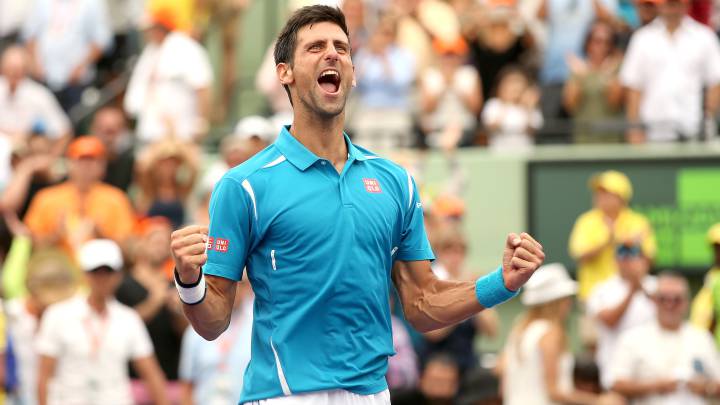 Novak Djokovic celebra su victoria ante Kei Nishikori en el Miami Open 2016. El serbio será una de las bajas en el torneo en su edición de 2017 junto a la de Andy Murray.