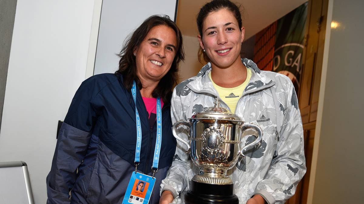 Conchita: "Muguruza debe concentrarse en el tenis"