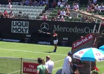 Federer ya prepara su regreso sobre la hierba de Stuttgart