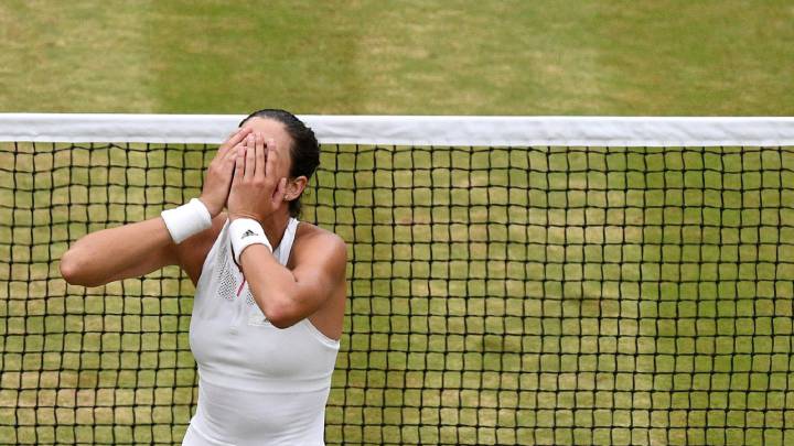 Garbiñe Muguruza tras conquistar Wimbledon.