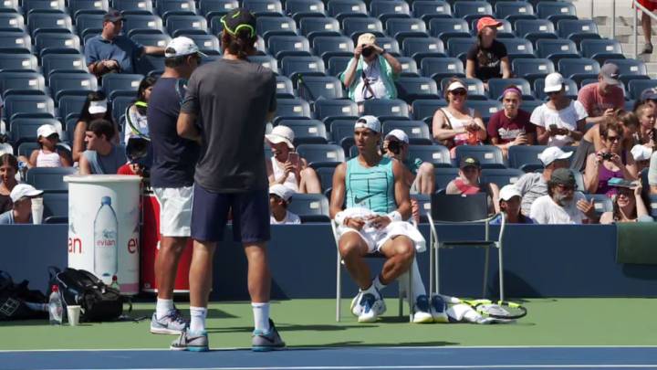 Toni Nadal, Carlos Moyá y Rafa Nadal.