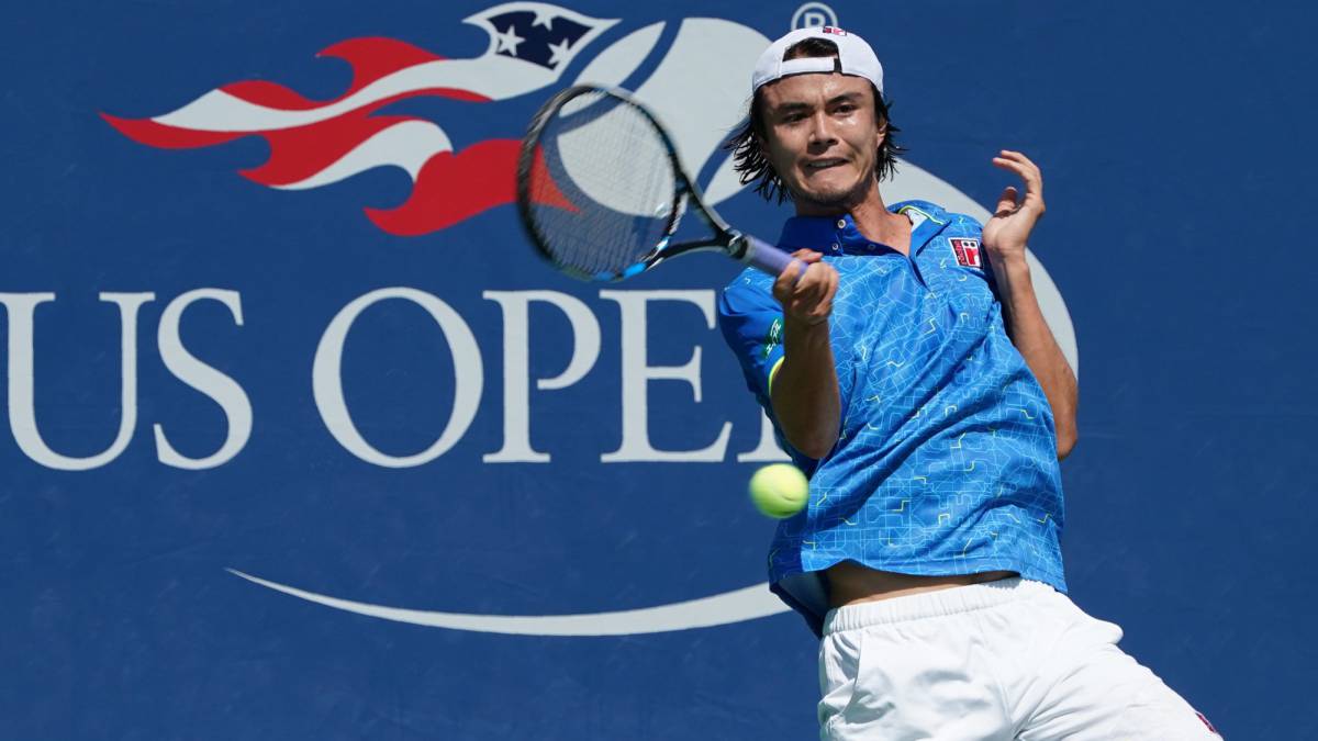 Taro Daniel.