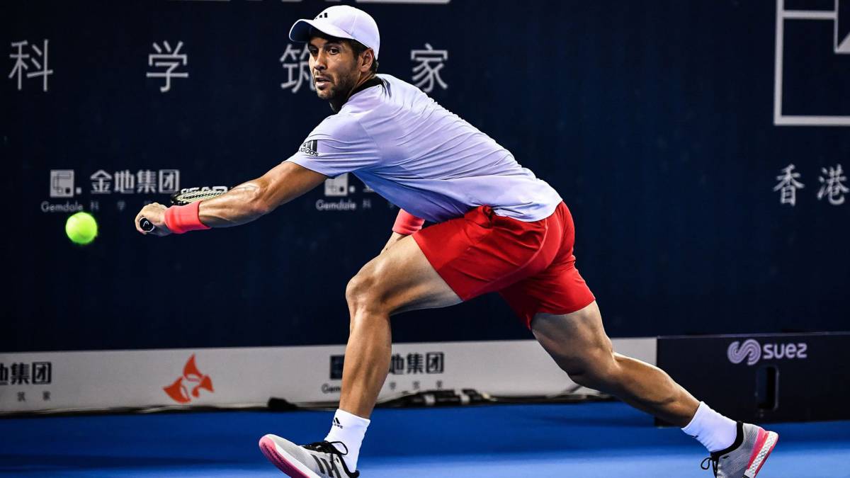 Su lamentable gesto con un niño recogepelotas en China — Fernando Verdasco