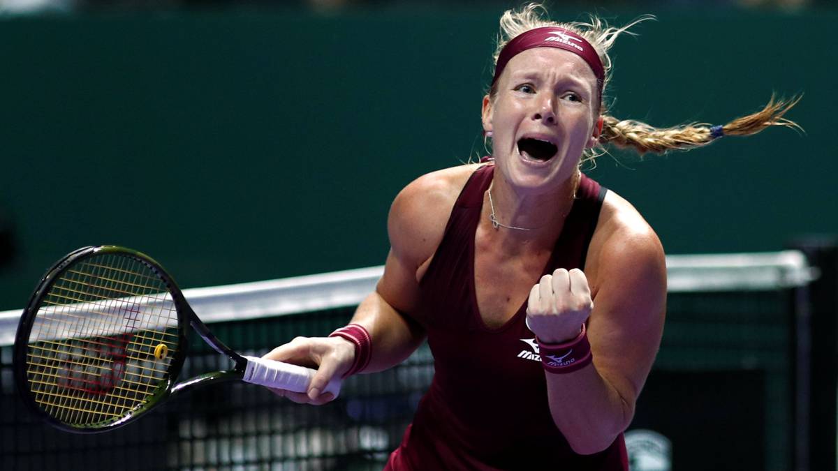 Stephens vence a Osaka y Bertens sorprende a Kerber