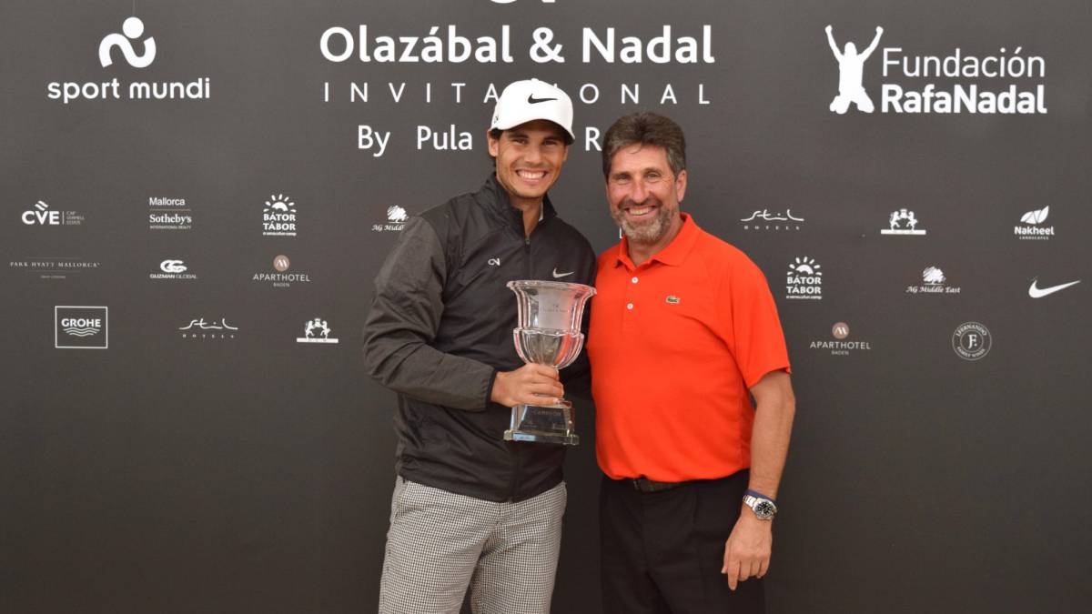 Rafa Nadal y José María Olazábal en su torneo de golf en Mallorca