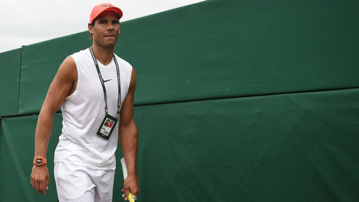 Nadal también se une al reto de 'volear' contra el cáncer
