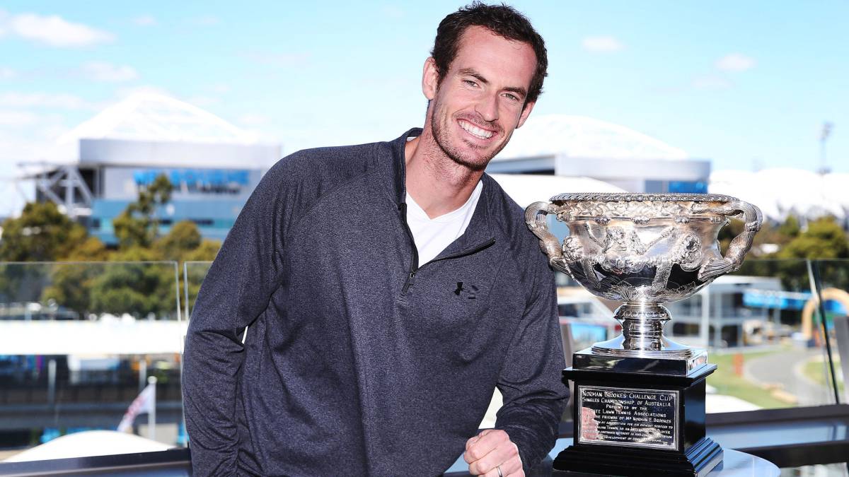 Andy Murray, con el trofeo del Abierto de Australia