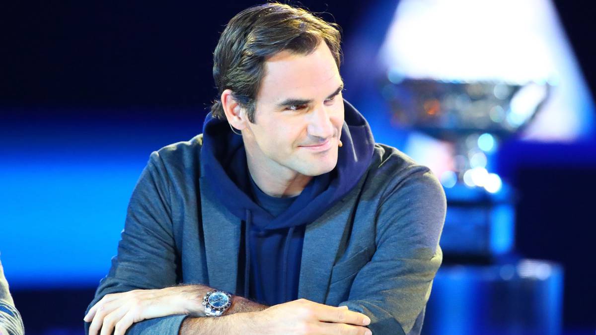 Roger Federer durante el sorteo del cuadro masculino del Open de Australia 2019.