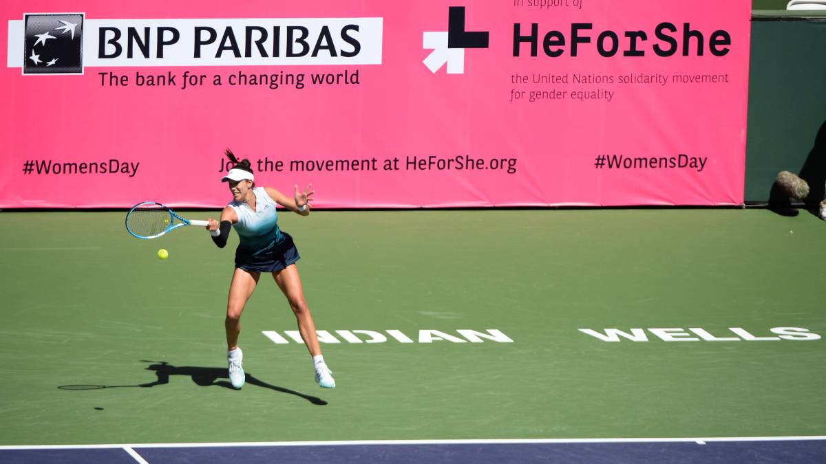 Muguruza avanza a tercera ronda donde le espera Serena Wiliams