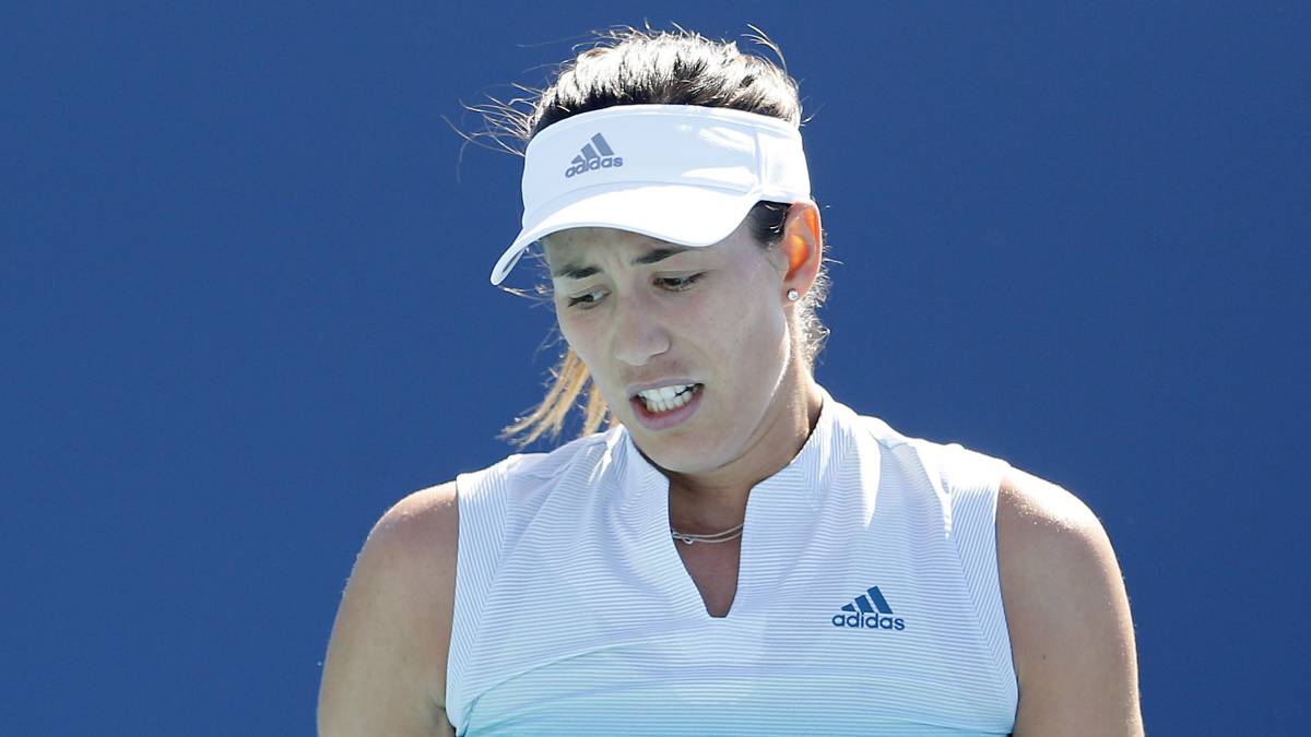 Carla Suárez y Muguruza, KO en su debut ante Venus y Nicolescu