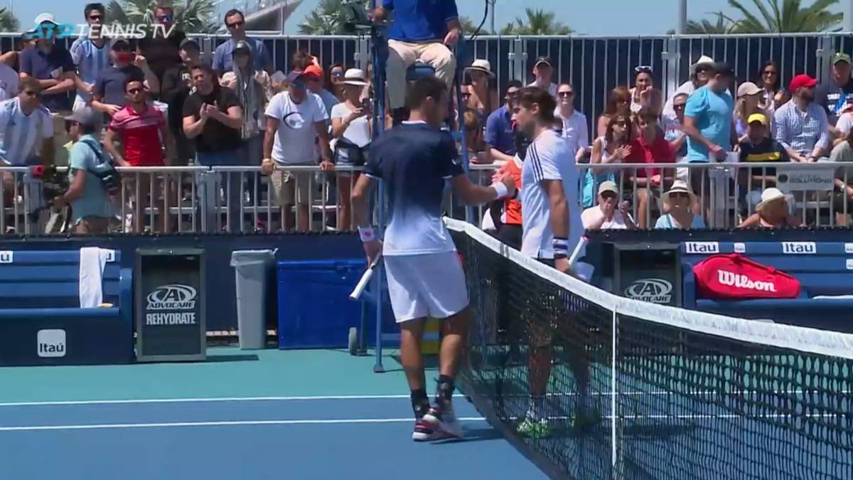 Mayer gana a Pella el duelo argentino y pasa a octavos