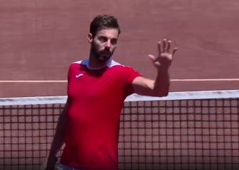 Granollers barre a Tomic para llegar a cuartos en 47 minutos