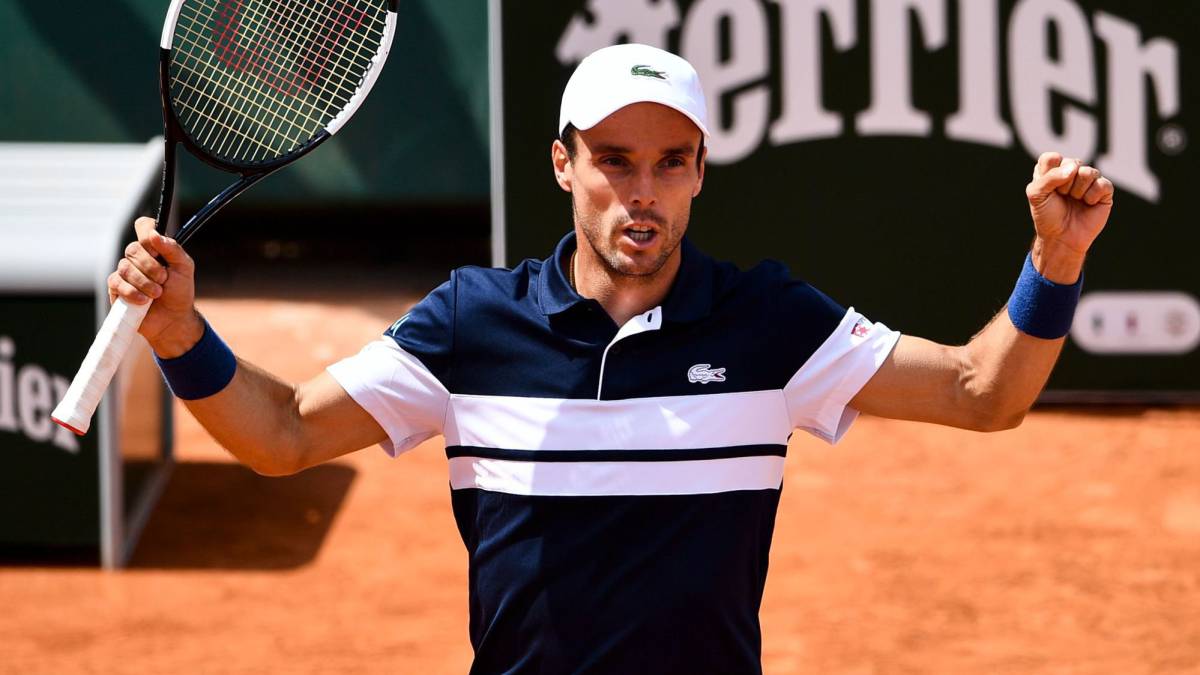 Bautista y Verdasco avanzan; García López y Davidovich caen