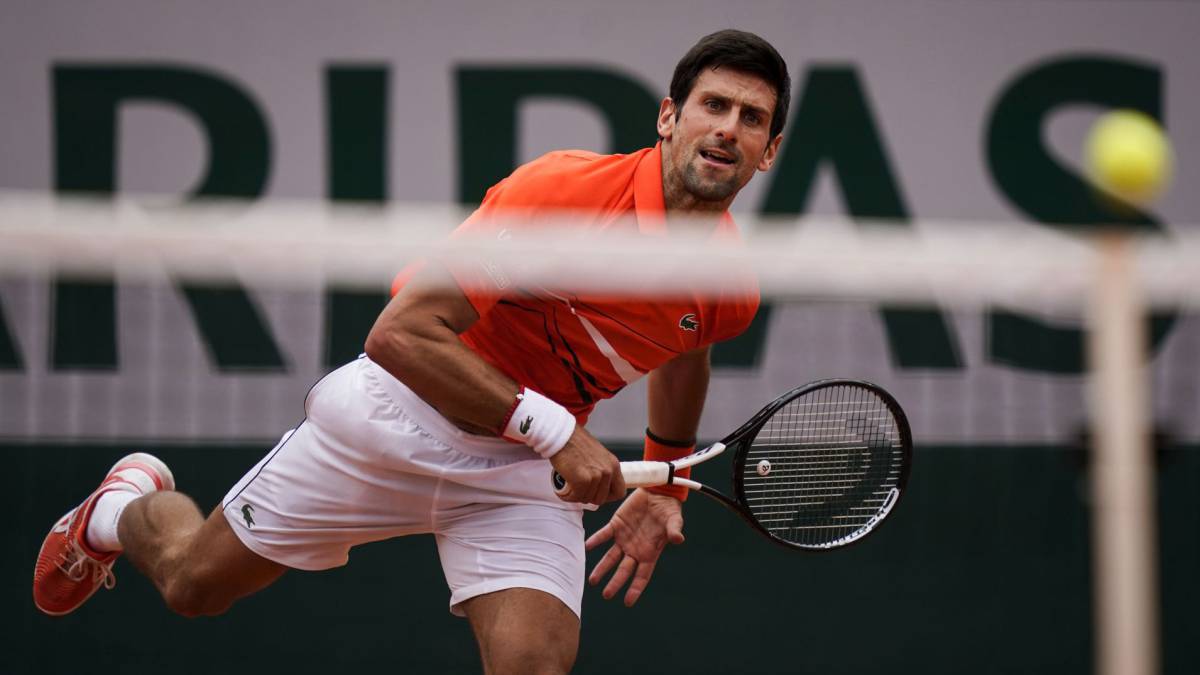 Djokovic avanza firme y se verá con el sorprendente Caruso