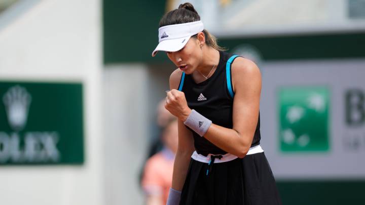 Muguruza domina a Svitolina y no falta a su cita con octavos