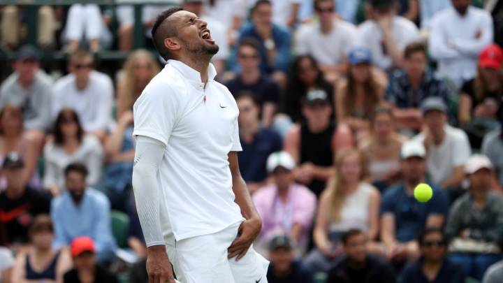 Las locuras de Kyrgios: 'siesta' en un partido, sillas al aire, insultos...