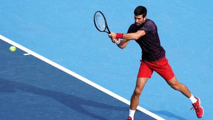 Djokovic avanza con paso firme hasta las semifinales en Tokio