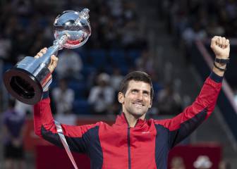 Djokovic distancia a Nadal y Osaka regresa al top-3