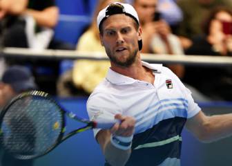 Seppi frustra la fiesta rusa en Moscú al eliminar a Khachanov