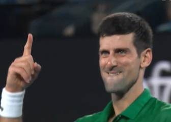 Djokovic se impone a Federer y va a por su octavo Open