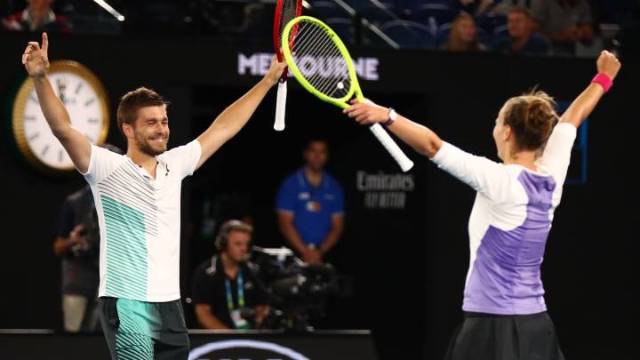 La checa Krejcikova revalida el título de mixtos con Mektic