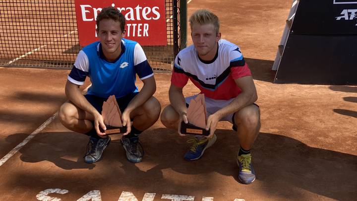 Carballés y Davidovich ganan el título de dobles en Chile