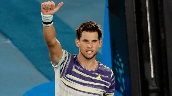Dominic Thiem celebra su victoria ante Rafa Nadal en los cuartos de final del Open de Australia 2020.