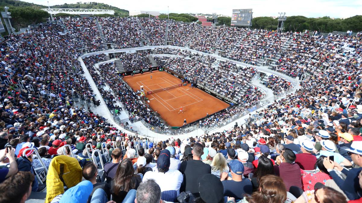Imagen de la pista del Foro Itálico durante la final del Masters 1.000 de Roma entre Rafa Nadal y Novak Djokovic.