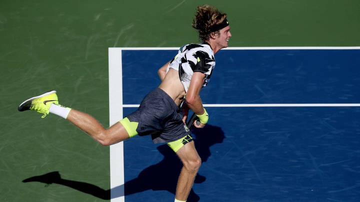 Khachanov, Rublev y Kuznetsov pasan en un buen día ruso