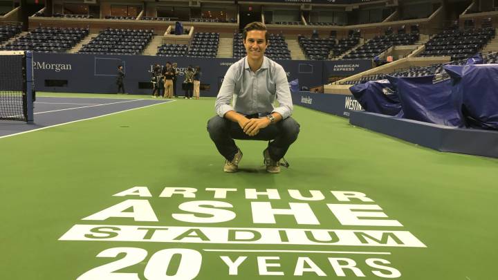 Antonio Arenas es comentarista y narrador en Eurosport. El periodista cuenta con una amplia carrera a pie de pista en los Grand Slam como el US Open.