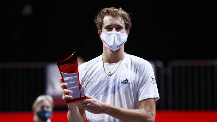 Zverev se desquita en Colonia