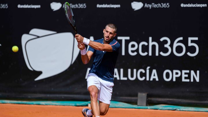 Munar y Vilella alcanzan los cuartos del Andalucía Open