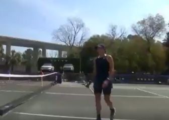 El momento de la retirada de Muguruza en Charleston
