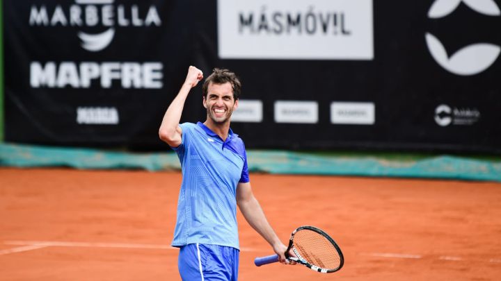 Ramos alcanza su tercera semifinal en tierra de 2021
