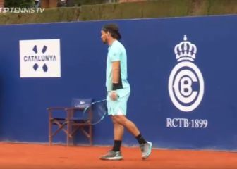Fognini la lía: expulsado por insultar a un juez de línea