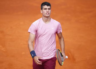 Alcaraz da pelea a Cilic