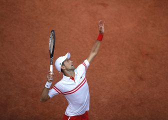 Djokovic celebra su partido 350 de Grand Slam con barrida