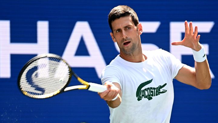 Novak Djokovic returns a shot during practice at the 2021 US Open, Wednesday, Aug. 25, 2021 in Flushing, NY. (Pete Staples/USTA)