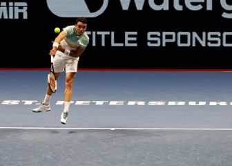 Bautista tumba a McDonald y se cita con Cilic en cuartos