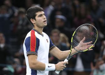 Alcaraz acaba quemado ante Gaston y la grada de París