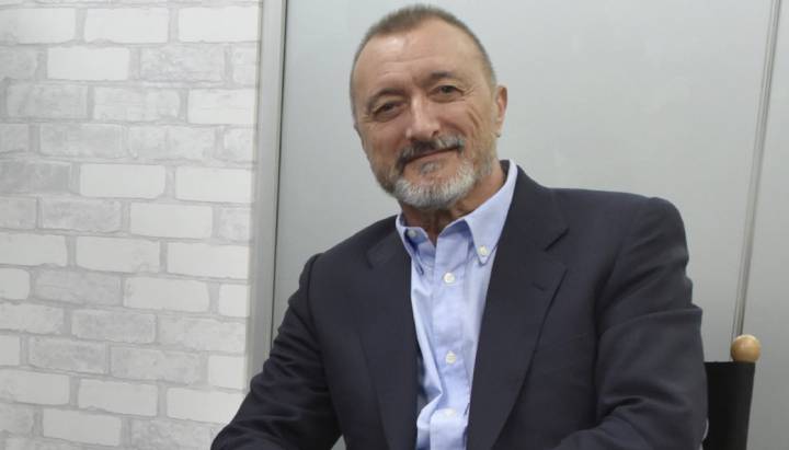 La crítica de Pérez-Reverte a la pasión por el fútbol