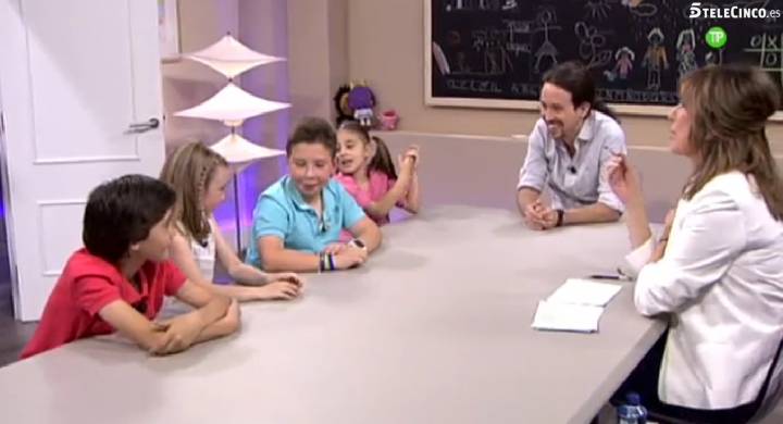 Los niños hacen sus preguntas a los candidatos a la presidencia