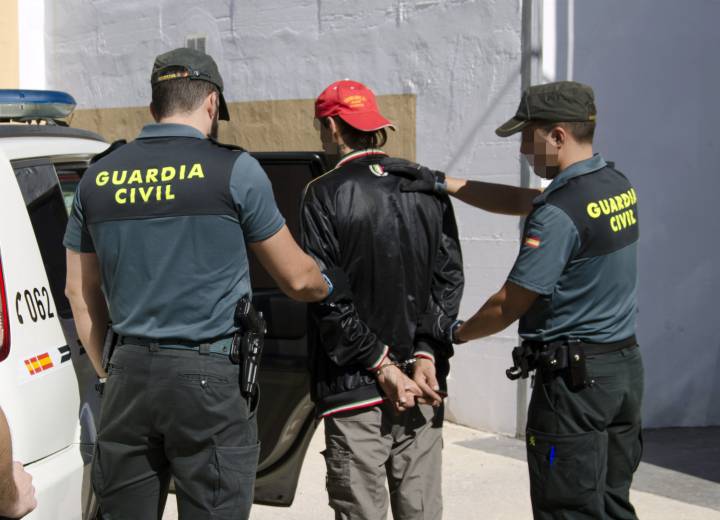 'Telecamello': desarticulan una banda que vendía cocaína a domicilio